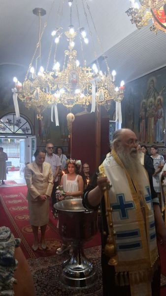 Βάπτιση μικρής κατασκηνώτριας